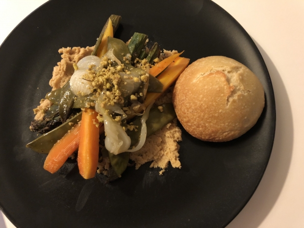 image de la recette Légumes rôtis sur houmous