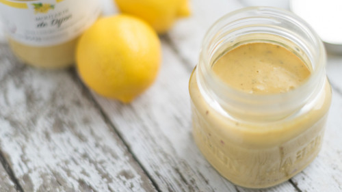 image de la recette Sauce crémeuse au citron et à la moutarde