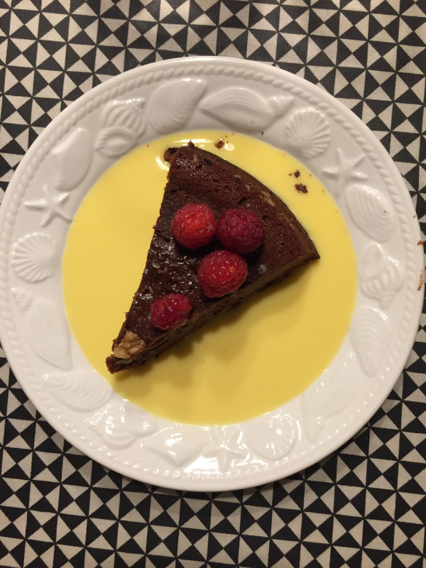 image de la recette Gâteau au chocolat et sa crème à la vanille