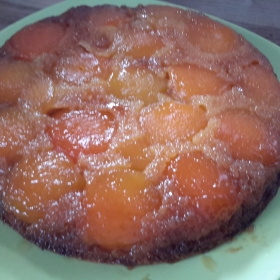 image de la recette Gâteau aux abricots façon mamie badette